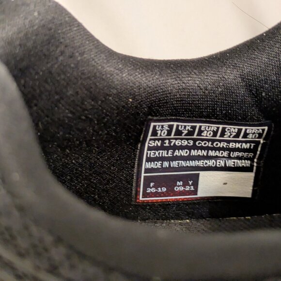 EUC Women's Skechers Max Cushioning sneakers -- size 10 - Picture 6 of 11